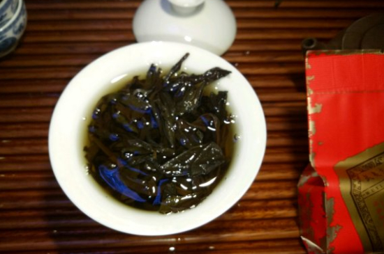 肉桂可以用紫砂壺沖泡嗎，紫砂壺能泡武夷巖茶肉桂用嗎？