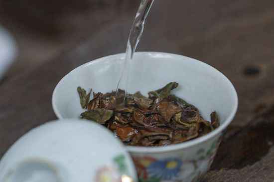新手學(xué)泡茶的基本常識(shí)，從零開(kāi)始學(xué)泡茶