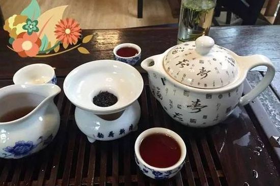 送茶葉的寓意，茶的象征意義