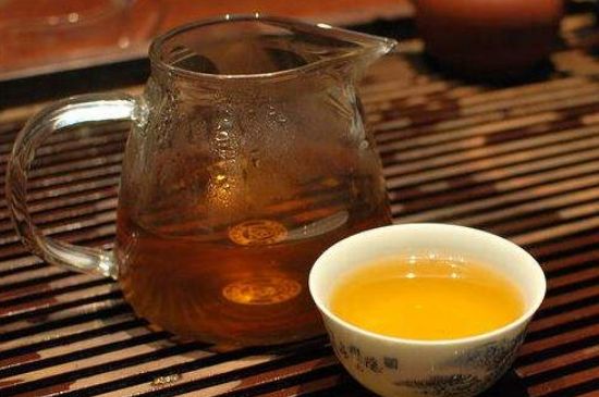 蒸茶和煮茶的區(qū)別，蒸茶和煮茶哪個(gè)好