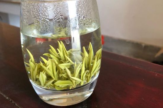 安吉白茶夏天怎么保存，安吉白茶能冷凍儲(chǔ)存嗎？