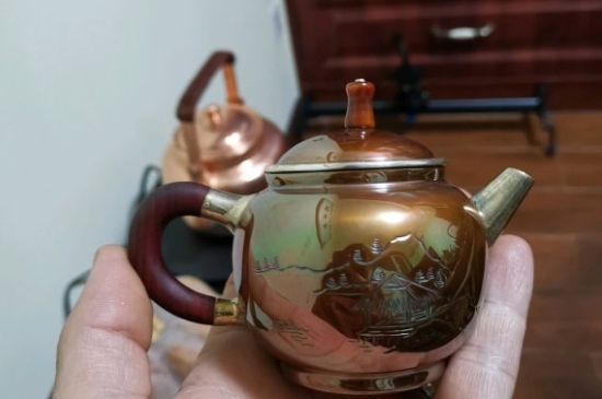 常見的七大材質(zhì)的茶具優(yōu)缺點(diǎn)，用什么材質(zhì)的茶具泡茶最好？