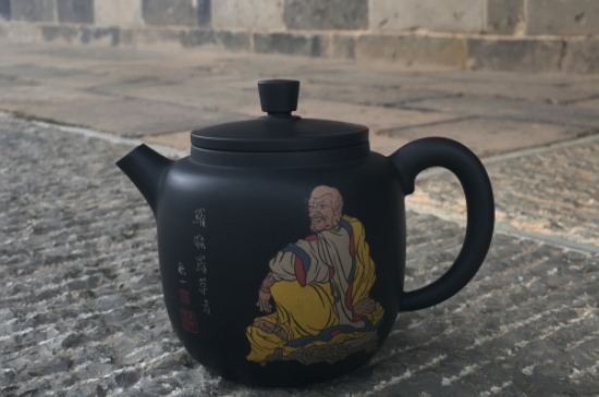 建水紫陶壺有哪些缺點(diǎn)，云南紫陶壺泡茶的好與壞