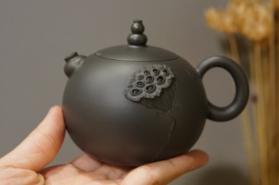 廣西欽州坭興陶可以泡多種茶嗎，坭興陶是一壺一茶嗎?