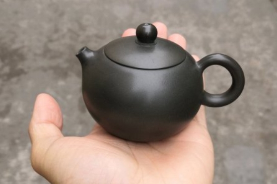 泡茶用坭興陶和紫砂壺哪個(gè)好，紫砂壺比坭興陶壺好嗎？