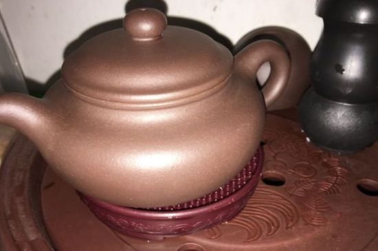 生普洱茶用什么泥料的紫砂壺，最合適生普的紫砂泥料