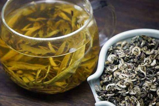 茉莉龍珠保質(zhì)期多長(zhǎng)時(shí)間，茉莉龍珠茶放幾年了還能喝嗎？