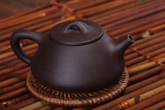 本山綠泥壺適合沖泡什么茶，紫砂壺本山綠最適合什么茶？