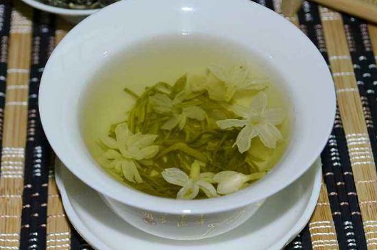 碧潭飄雪是什么檔次的茶，碧潭飄雪屬于什么檔次？