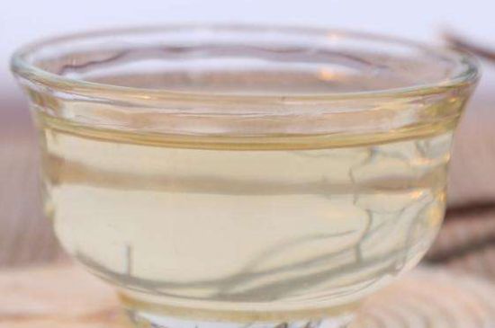 茉莉龍珠什么季節(jié)喝，夏天適合喝茉莉龍珠茶