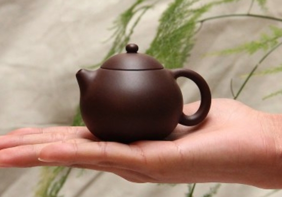 宜興紫砂壺四大經(jīng)典壺型叫什么，傳統(tǒng)紫砂四大名壺介紹