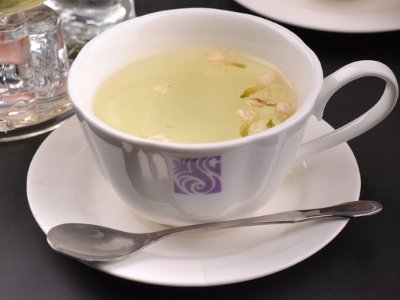 茉利花茶有什么功效作用，不適合什么人喝？