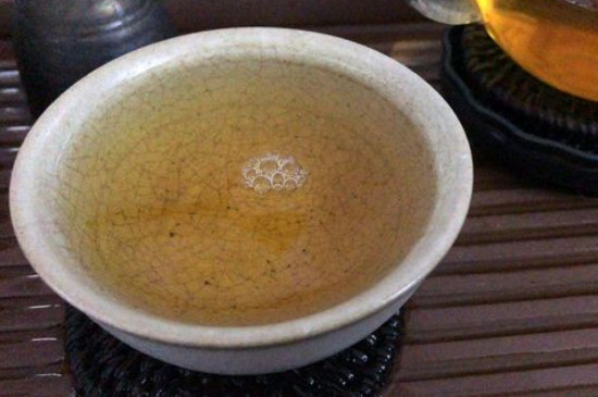 怎么鑒別建盞化學(xué)釉，真假建盞的對(duì)比與辨別