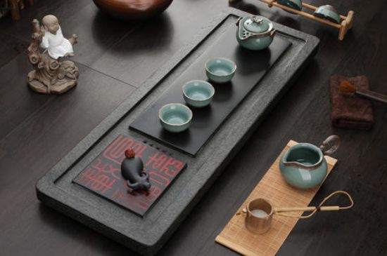 <a href=http://www.xinyanchuntea.com/chaju/ target=_blank class=infotextkey>茶具套裝</a>使用方法圖解，茶藝工具介紹圖片大全