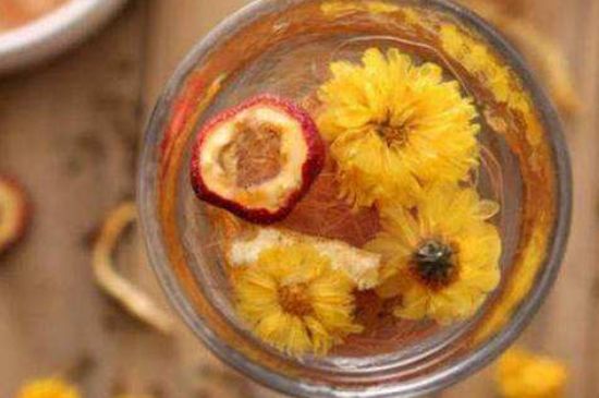 祛濕氣雙花茶，喝什么花茶祛濕氣排毒養(yǎng)顏