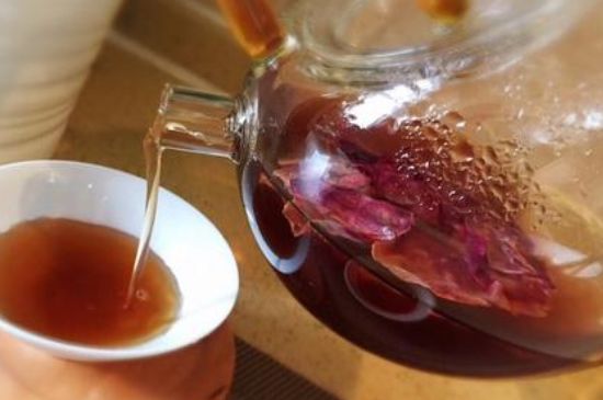 喝玫瑰花茶能祛斑嗎，玫瑰花茶有祛斑的功效嗎？