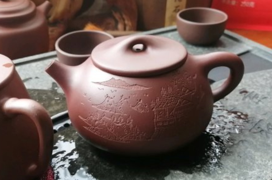 紫砂開壺和不開壺的區(qū)別，<a href=http://www.xinyanchuntea.com/chaju/zisha/ target=_blank class=infotextkey>紫砂壺開壺</a>的正確方法及開壺建議