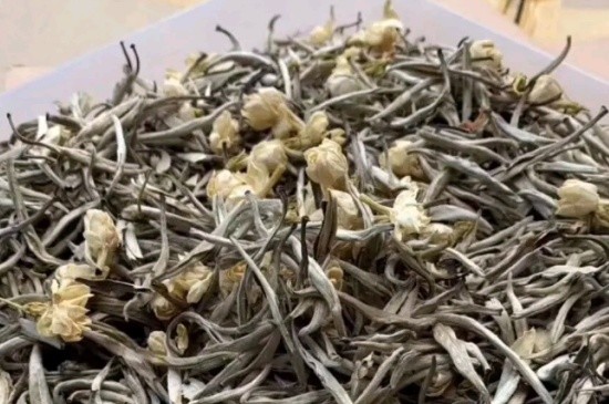 茉莉花花茶能煮嗎，喝茉莉花茶適合煮好還是泡好？