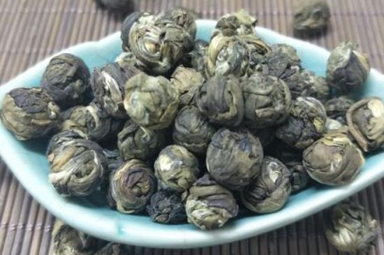 茉莉龍珠保質(zhì)期多長(zhǎng)時(shí)間，茉莉龍珠茶放幾年了還能喝嗎？