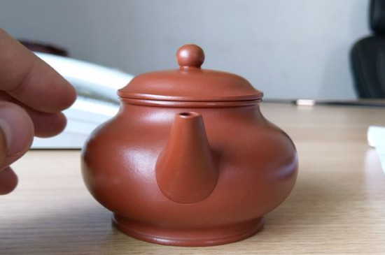 大紅袍和朱泥哪個好，為什么不能買大紅袍壺