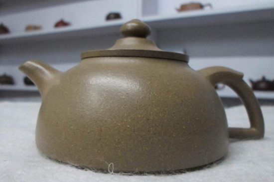 紫砂壺密密麻麻黑點(diǎn)，布滿了很多小黑點(diǎn)的紫砂好嗎