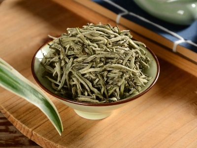 白茶煮好還是泡好喝，老白茶是泡還是煮？