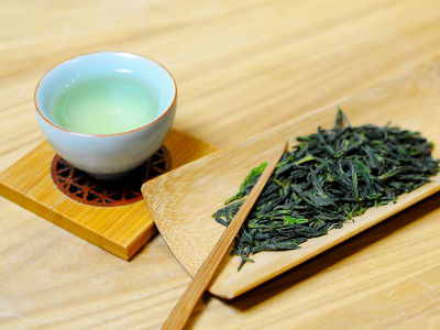 紅茶和綠茶的區(qū)別，常喝紅茶好還是綠茶好？