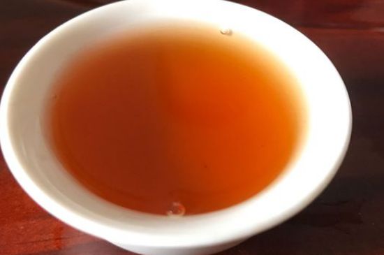 正山小種喝起來苦澀有點酸對嗎，正山小種發(fā)酸有害嗎