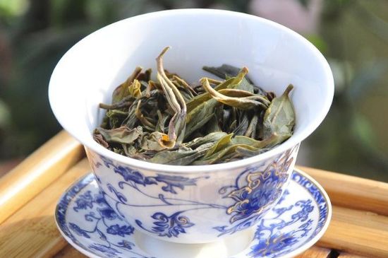 鴨屎香和大烏葉是同一種茶葉嗎，單叢大烏葉和鴨屎香有什么區(qū)別？