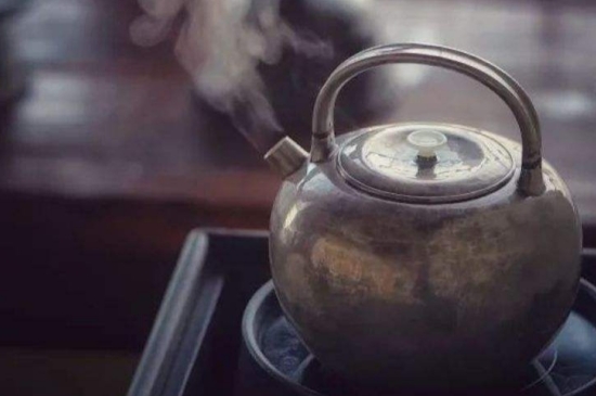 煮茶的步驟圖解，正確的煮白茶方法！