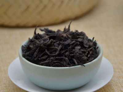 安化黑茶的功效，安化黑茶可以調(diào)理腸胃嗎？