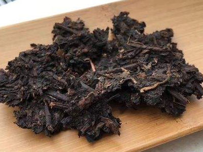 黑茶的功效與作用，長期喝黑茶有什么功效？