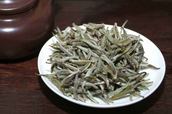 什么人不能喝白茶，白茶不宜什么人喝？