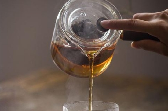煮茶的步驟圖解，正確的煮白茶方法！