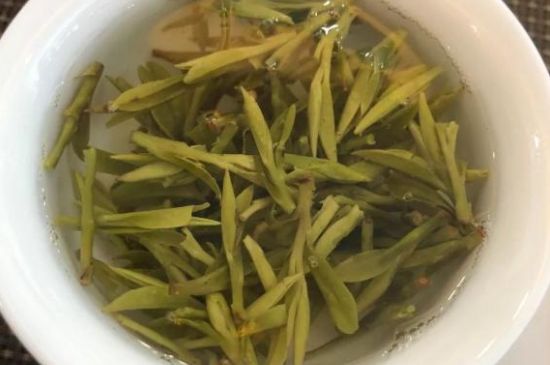 龍井好喝還是毛尖好喝，綠茶是龍井好還是毛尖好？