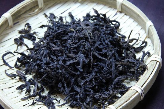 母樹大紅袍給誰喝了，為什么母樹大紅袍叫三棵六株？