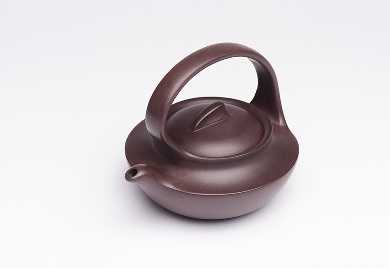 提梁精美紫砂壺，創(chuàng)意手工紫砂壺
